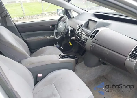 2004 Toyota Prius from USA, damaged, VIN JTDKB20U240066279